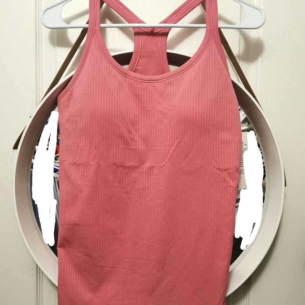 Lululemon ebb to street tank